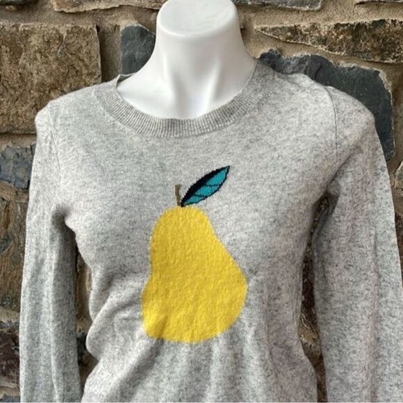 J Crew Pear Sweater Gray Yellow Fruit Intarsia Knitwear Jumper Pullover XS - Picture 4 of 7